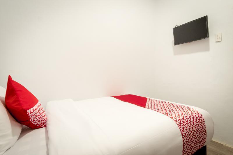 Oyo 835 Metropolitan Home Stay Medan Exterior photo