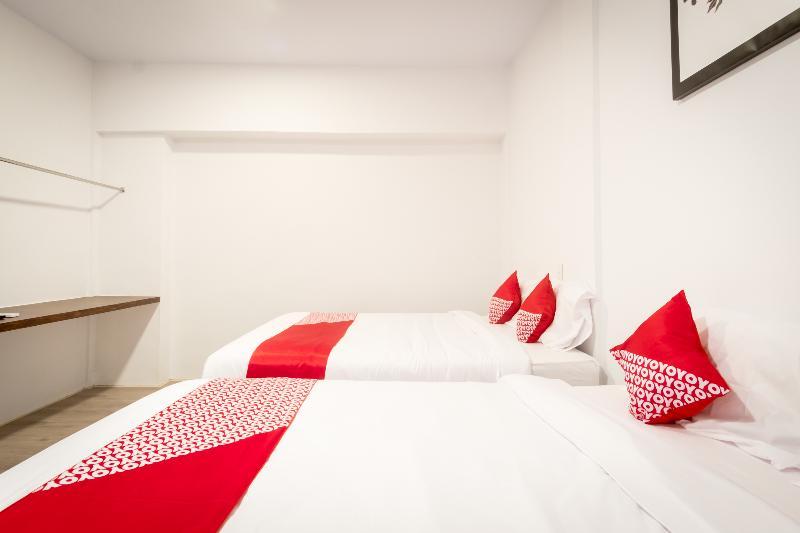 Oyo 835 Metropolitan Home Stay Medan Exterior photo